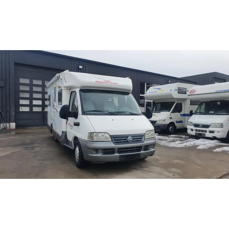 Автодом Roller Team, 2004, МКПП, пробег 216500 км