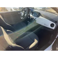 Fiat 500C, 2023, МКПП, пробег 17953 км