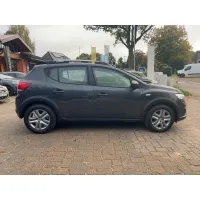 Dacia Sandero, 2023, МКПП, пробег 25800 км