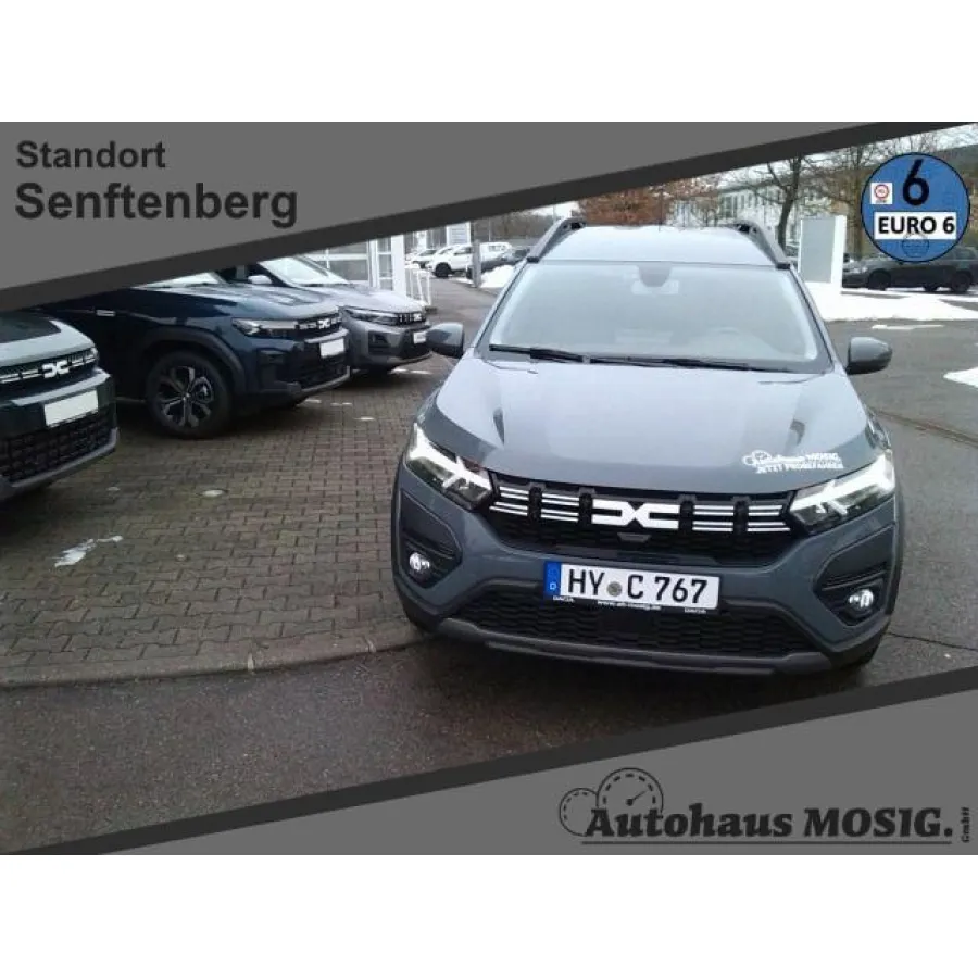 Dacia Jogger, 2023, МКПП, пробег 10500 км