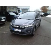 Dacia Jogger, 2023, МКПП, пробег 10500 км