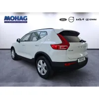 Volvo XC40, 2022, МКПП, пробег 8420 км