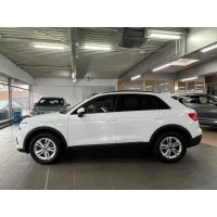 Audi Q3, 2022, АКПП, пробег 33255 км