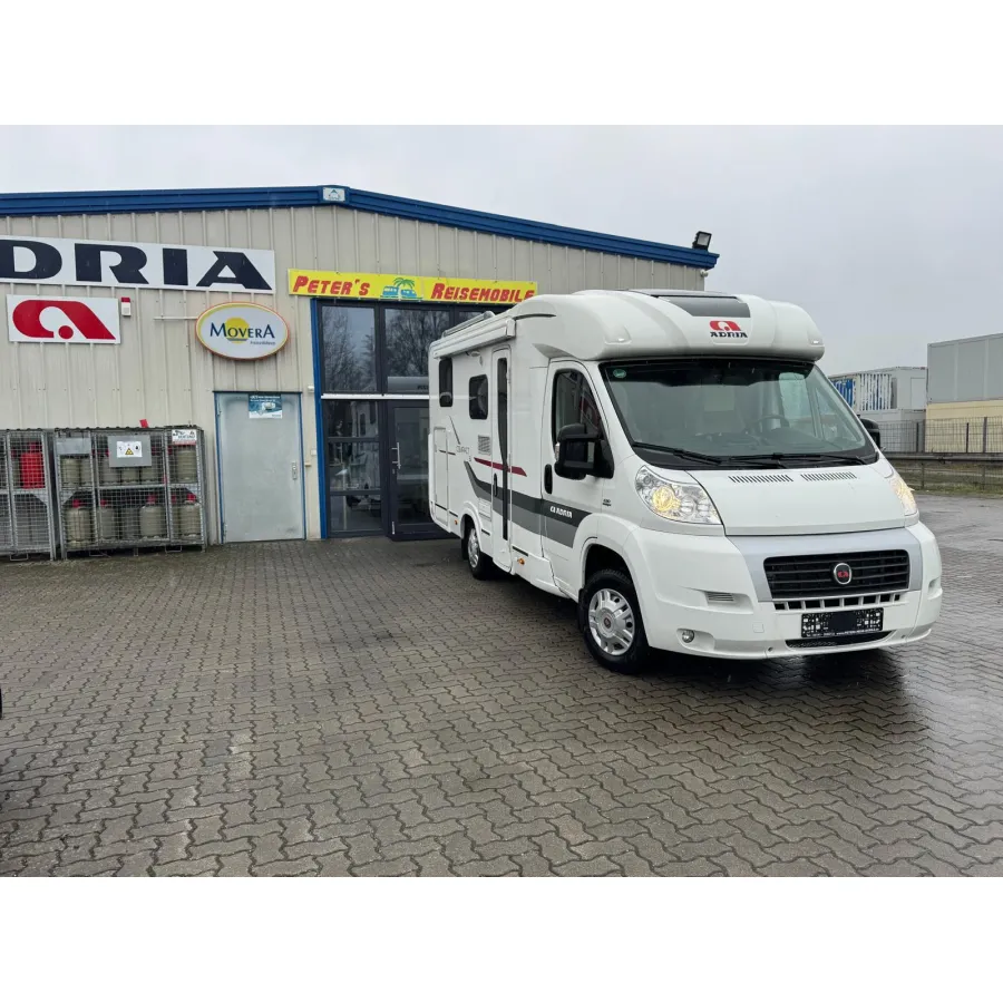 Автодом Adria Compact, 2013, МКПП, пробег 18870 км