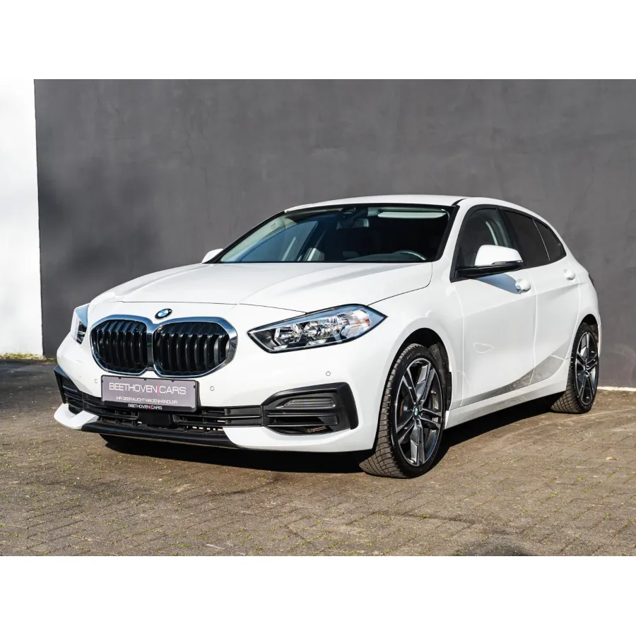 BMW 116, 2022, АКПП, пробег 49000 км