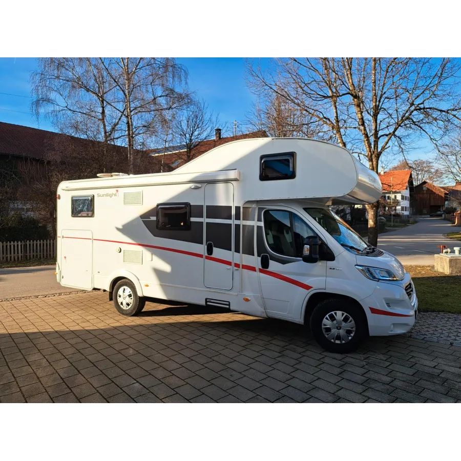 Автодом Sunlight A, 2019, МКПП, пробег 88000 км