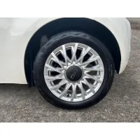 Fiat 500, 2023, МКПП, пробег 17949 км