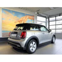 MINI Cooper, 2023, МКПП, пробег 25000 км