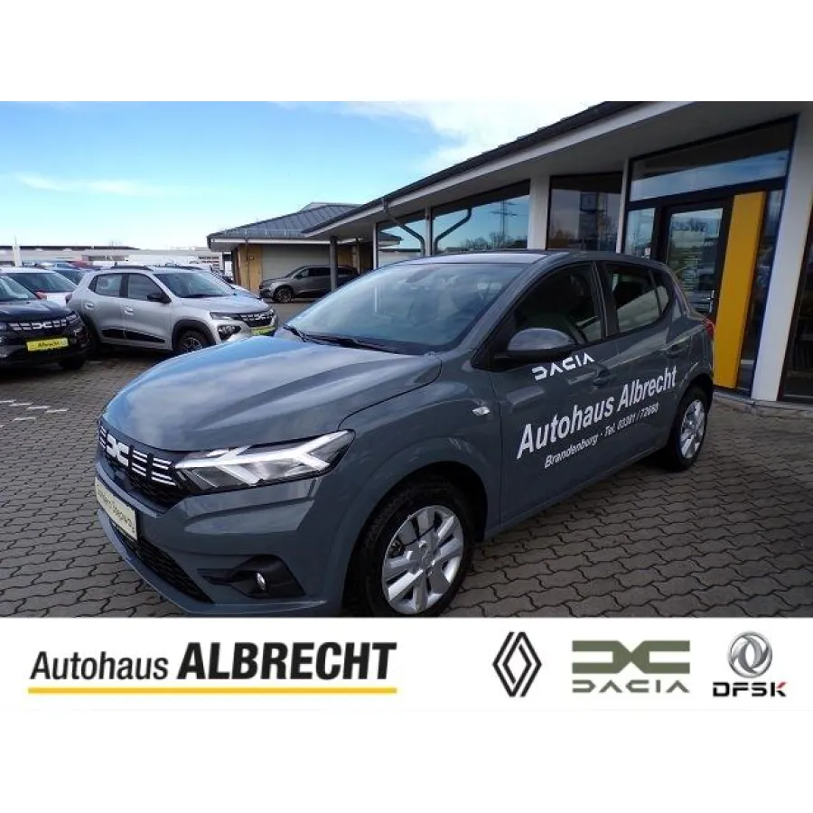 Dacia Sandero, 2023, АКПП, пробег 15000 км