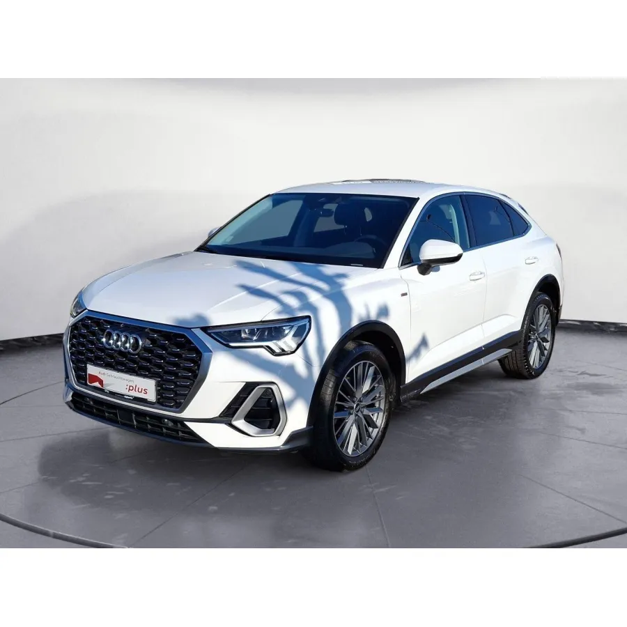 Audi Q3, 2021, АКПП, пробег 53242 км