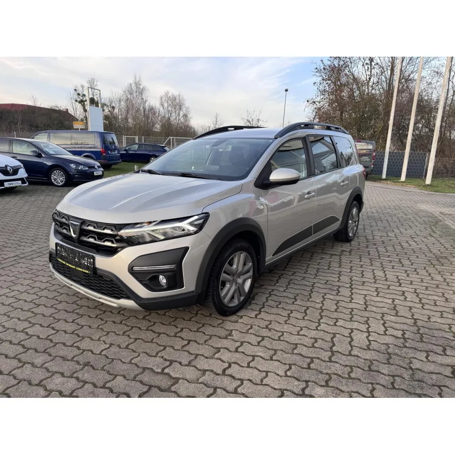 Dacia Jogger, 2022, МКПП, пробег 88500 км