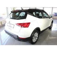 Seat Arona, 2023, МКПП, пробег 14850 км