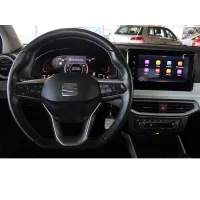 Seat Arona, 2023, МКПП, пробег 14850 км