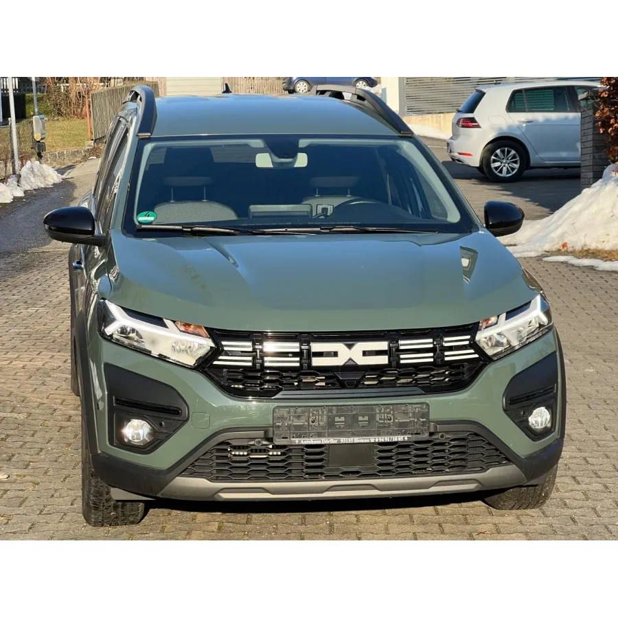 Dacia Jogger, 2023, МКПП, пробег 70000 км