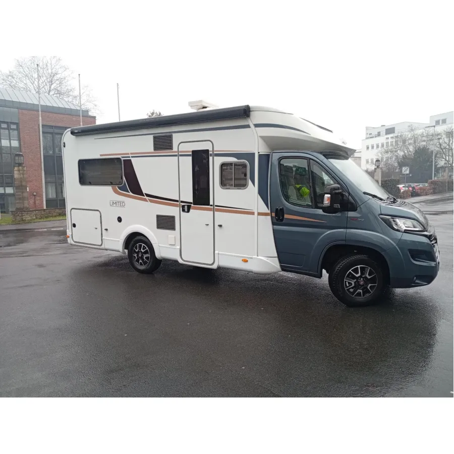 Автодом Bürstner Limited, 2022, АКПП, пробег 24834 км