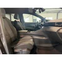 Peugeot 3008, 2023, АКПП, пробег 26847 км