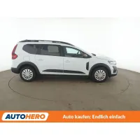 Dacia Jogger, 2023, МКПП, пробег 24726 км