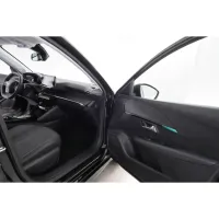 Peugeot 208, 2023, АКПП, пробег 28155 км