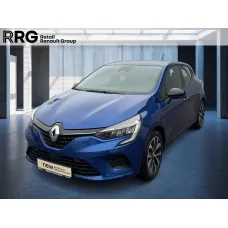 Renault Clio, 2023, МКПП, пробег 21078 км Renault Clio, 2023, МКПП, пробег 21078 км