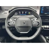 Peugeot 3008, 2023, АКПП, пробег 28200 км