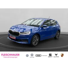 Skoda Fabia, 2023, МКПП, пробег 9839 км