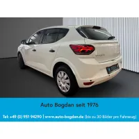 Dacia Sandero, 2023, МКПП, пробег 38010 км