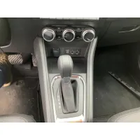 Renault Captur, 2023, АКПП, пробег 27050 км