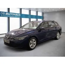 Volkswagen Golf, 2023, МКПП, пробег 8815 км