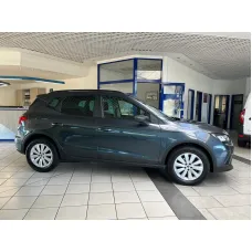 Seat Arona, 2023, МКПП, пробег 29906 км