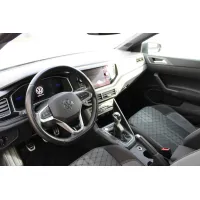 Volkswagen Polo, 2022, МКПП, пробег 71000 км
