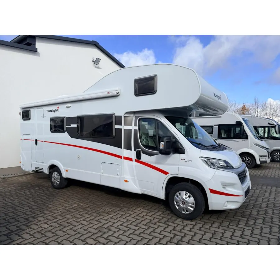 Автодом Sunlight A, 2018, МКПП, пробег 69100 км