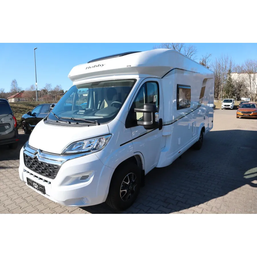 Автодом Hobby Optima, 2024, МКПП, пробег 870 км