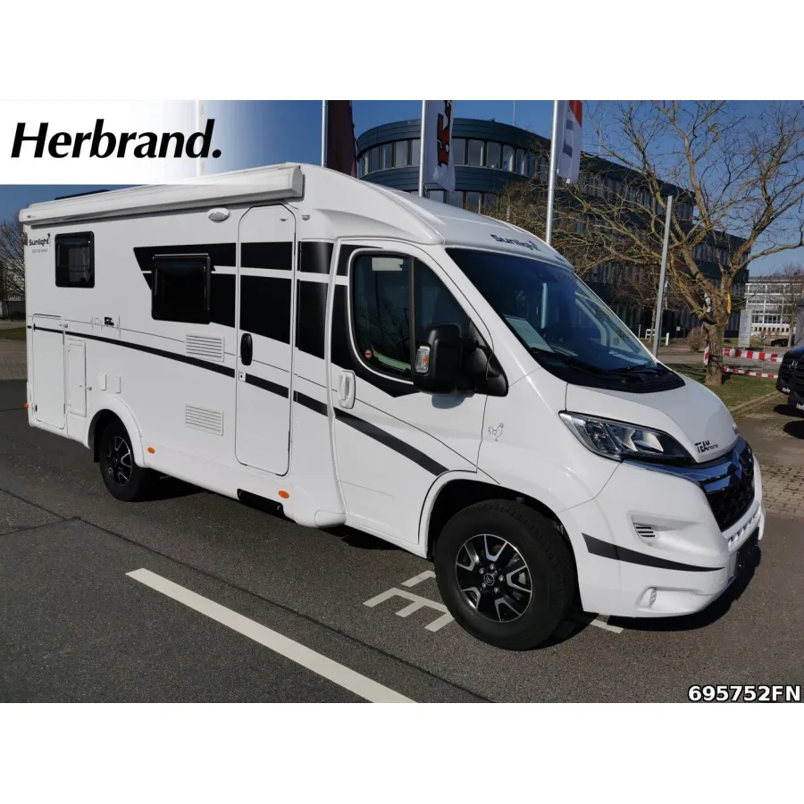 Автодом Sunlight V66, 2020, МКПП, пробег 32200 км