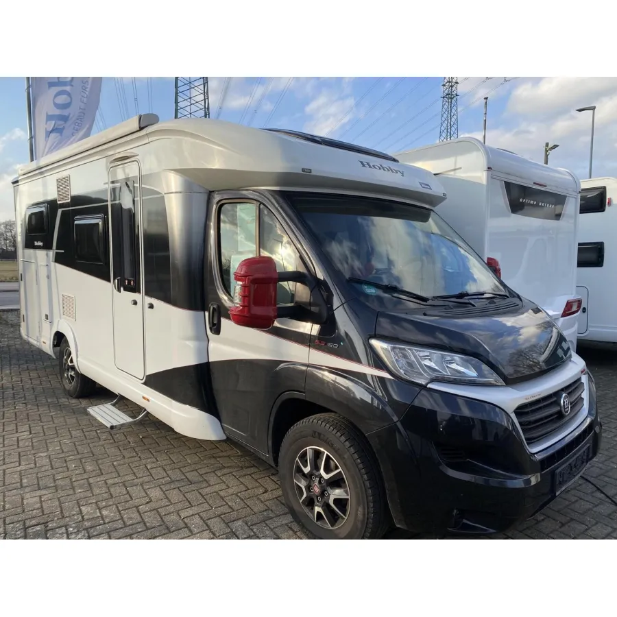 Автодом Hobby Optima, 2020, АКПП, пробег 27000 км