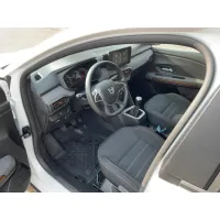 Dacia Sandero, 2022, МКПП, пробег 29990 км