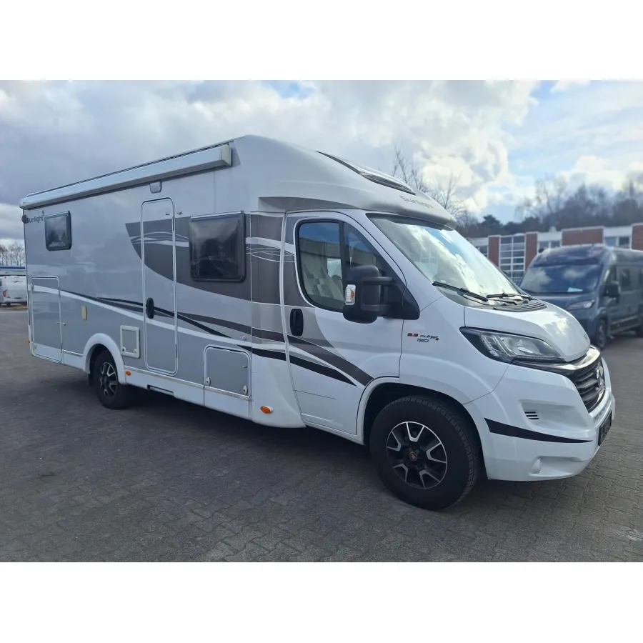 Автодом Sunlight T, 2017, МКПП, пробег 44500 км