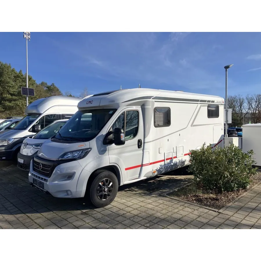 Автодом LMC Cruiser, 2023, МКПП, пробег 2900 км