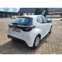 Toyota Yaris, 2022, МКПП, пробег 13750 км