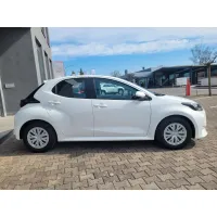 Toyota Yaris, 2022, МКПП, пробег 13750 км