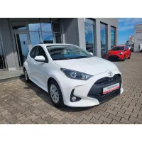 Toyota Yaris, 2022, МКПП, пробег 13750 км