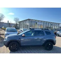 Dacia Duster, 2023, МКПП, пробег 28900 км