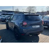 Dacia Duster, 2023, МКПП, пробег 28900 км