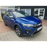 Dacia Sandero, 2023, МКПП, пробег 4000 км