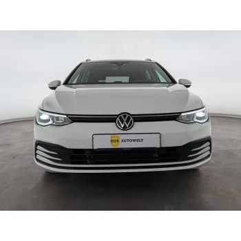 Volkswagen Golf, 2023, МКПП, пробег 34650 км