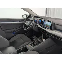 Volkswagen Golf, 2023, МКПП, пробег 34650 км