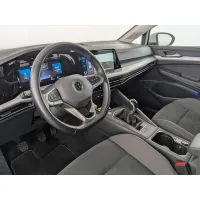 Volkswagen Golf, 2023, МКПП, пробег 34650 км