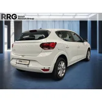 Dacia Sandero, 2023, МКПП, пробег 30409 км