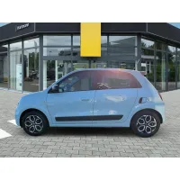 Renault Twingo, 2023, МКПП, пробег 19500 км