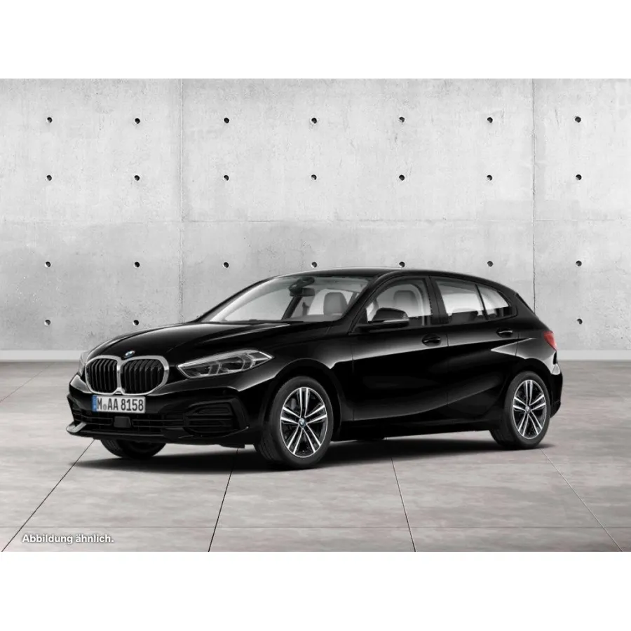 BMW 118, 2023, МКПП, пробег 12028 км