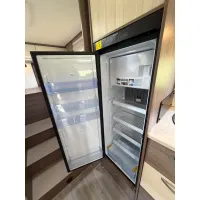 Автодом Bürstner Ixeo, 2015, МКПП, пробег 67500 км